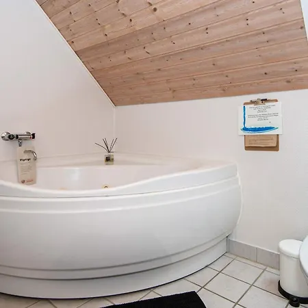 6 Person In Hébergement de vacances